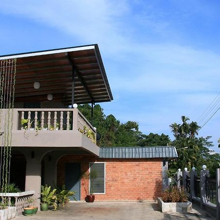 Morning Glory Guest House Kuching Zewnętrze zdjęcie